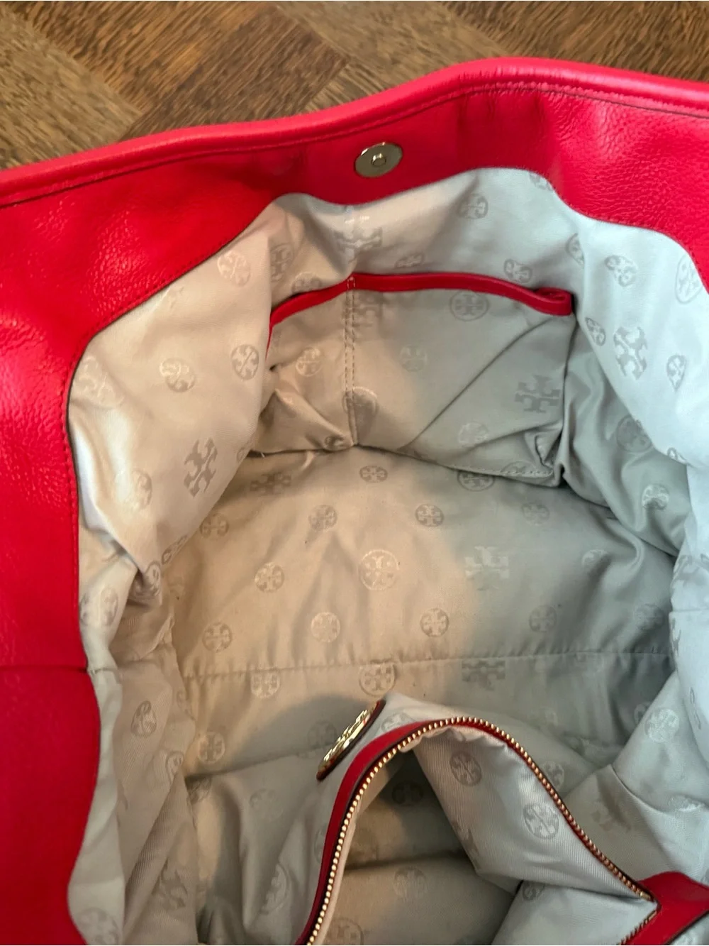Tory Burch Bright Red Pebbled Leather Shoulder Bag with Logo Medallion